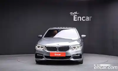 BMW 5-Series 2017 2.0 Автомат в Москве № 527225, миниатюра 3