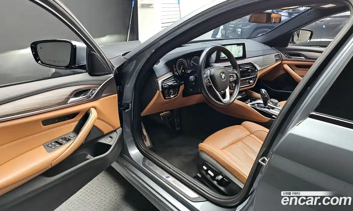 BMW 5-Series 2017 2.0 Автомат в Москве № 527225, фото 10