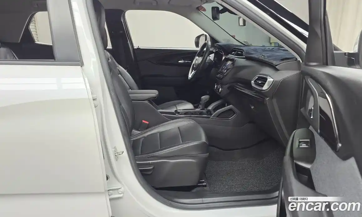 Chevrolet TrailBlazer 2022 1.3 Автомат в Москве № 527650, фото 11