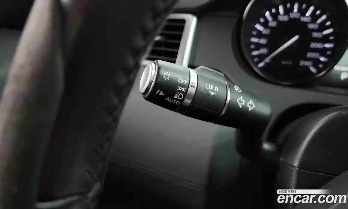 Land Rover Discovery Sport 2016 2.0 Автомат в Москве № 527745, фото 14