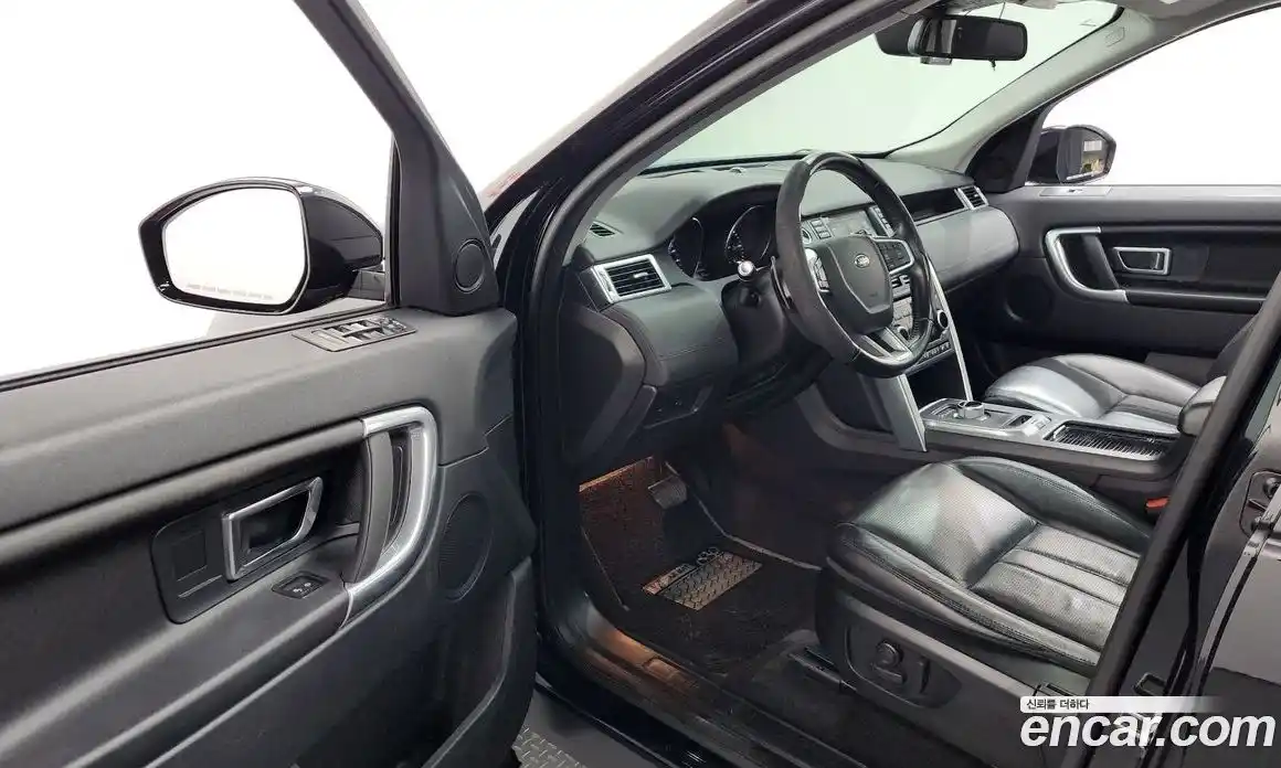 Land Rover Discovery Sport 2016 2.0 Автомат в Москве № 527745, фото 10