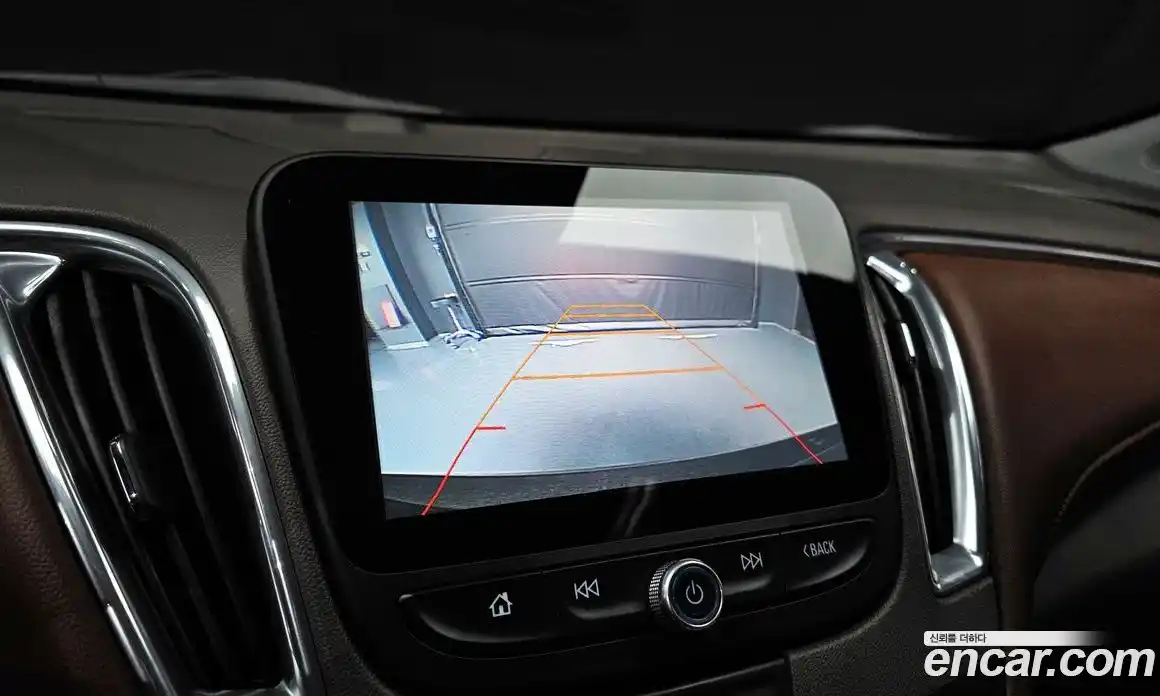 Chevrolet Malibu 2017 1.8 Автомат в Москве № 528817, фото 15