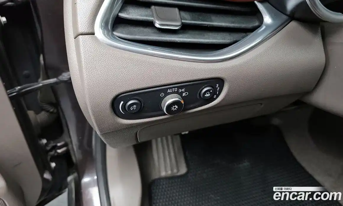 Chevrolet Malibu 2017 1.8 Автомат в Москве № 528817, фото 17