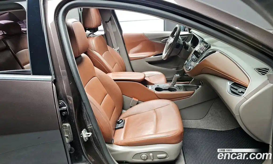 Chevrolet Malibu 2017 1.8 Автомат в Москве № 528817, фото 10