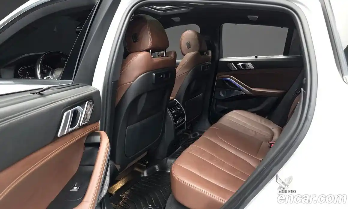 BMW X6 2022 4.4 Автомат в Москве № 528970, фото 12