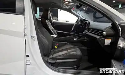 Hyundai Avante 2026 1.6 Автомат в Москве № 529233, миниатюра 11