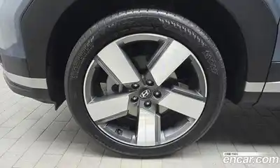 Hyundai Santa Fe 2025 1.6 Автомат в Москве № 529818, миниатюра 5