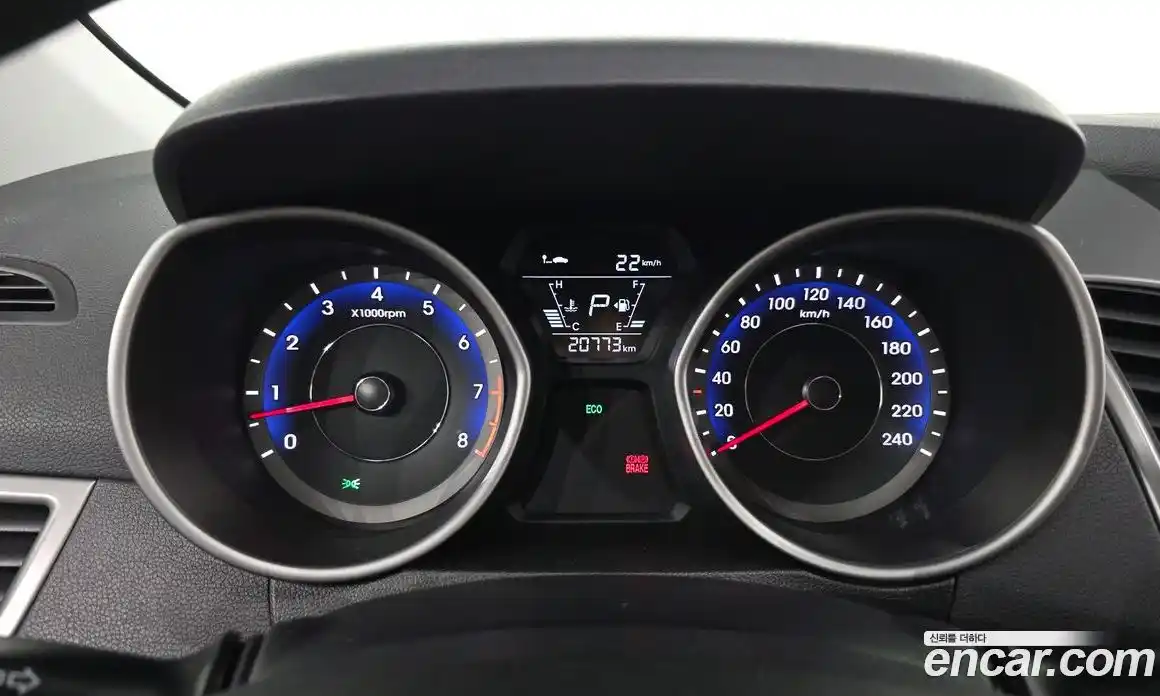 Hyundai Avante 2015 1.6 Автомат в Москве № 530008, фото 8