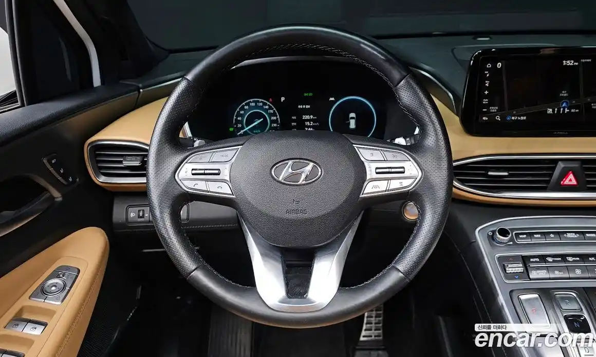 Hyundai Santa Fe 2022 1.6 Автомат в Москве № 531352, фото 13