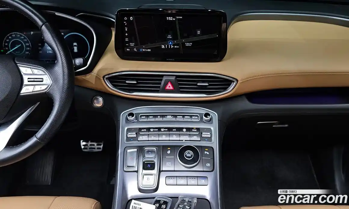 Hyundai Santa Fe 2022 1.6 Автомат в Москве № 531352, фото 16