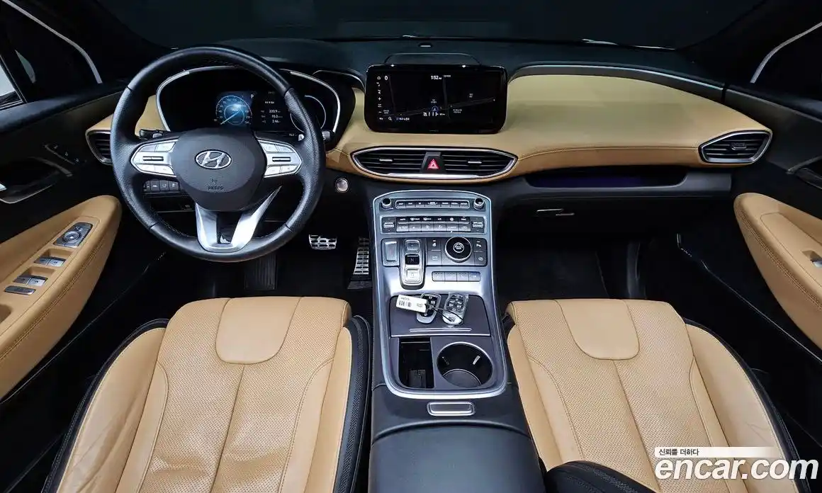 Hyundai Santa Fe 2022 1.6 Автомат в Москве № 531352, фото 7