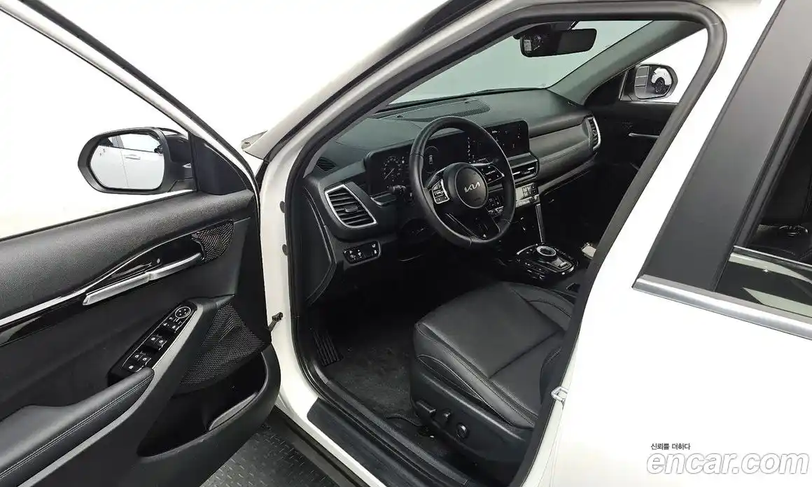 Kia Seltos 2024 1.6 Автомат в Москве № 531917, фото 11