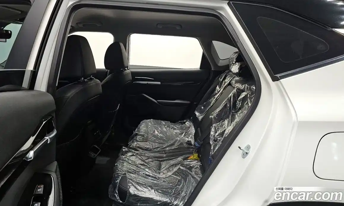 Kia Seltos 2024 1.6 Автомат в Москве № 531917, фото 12