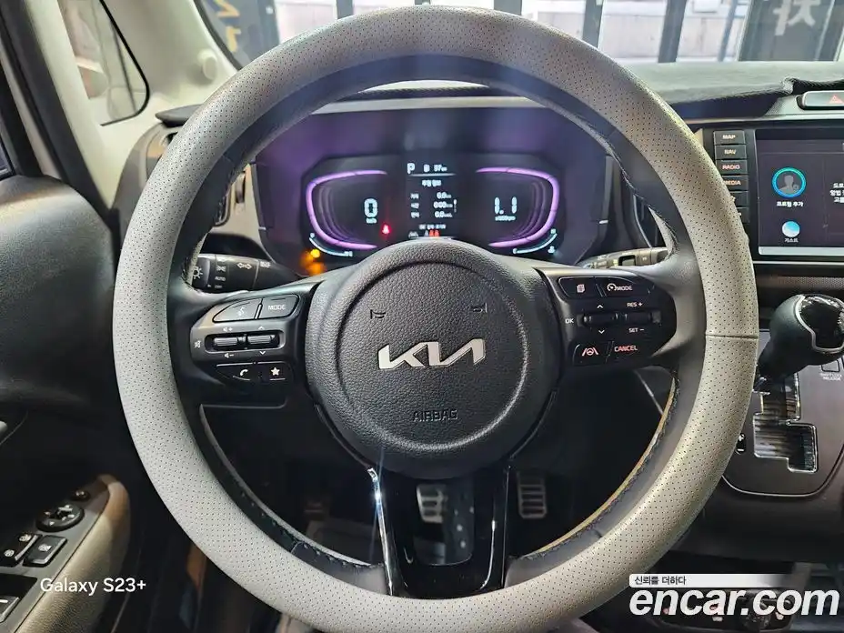 Kia Ray 2023 1.0 Автомат в Москве № 532075, фото 15