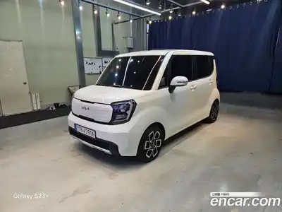 Kia Ray 2023 1.0 Автомат в Москве № 532075, миниатюра 3