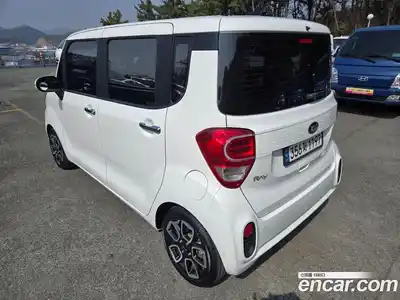 Kia Ray 2021 1.0 Автомат в Москве № 532622, миниатюра 6