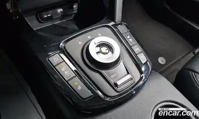 Kia Seltos 2024 1.6 Автомат в Москве № 532646, миниатюра 9