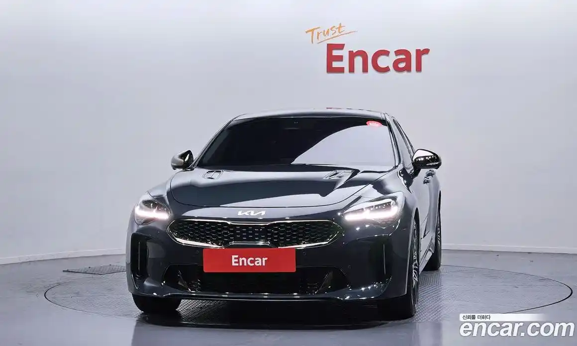 Kia Stinger 2023 2.5 Автомат в Москве № 532658, фото 3