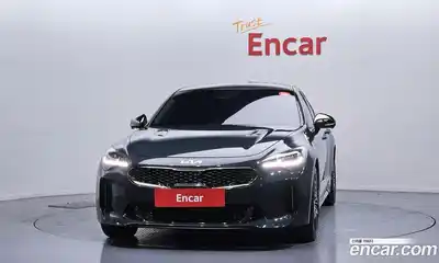 Kia Stinger 2023 2.5 Автомат в Москве № 532658, миниатюра 3