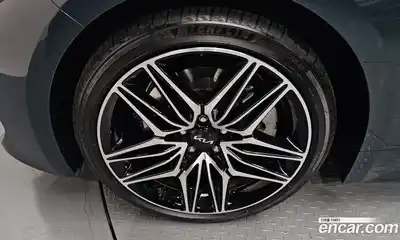 Kia Stinger 2023 2.5 Автомат в Москве № 532658, миниатюра 5