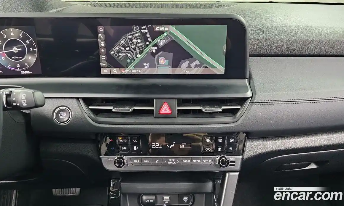 Kia Seltos 2024 1.6 Автомат в Москве № 532715, фото 14