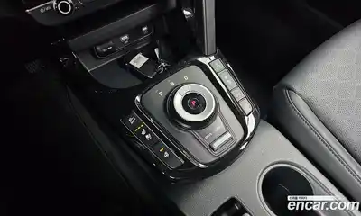 Kia Seltos 2024 1.6 Автомат в Москве № 532715, миниатюра 9