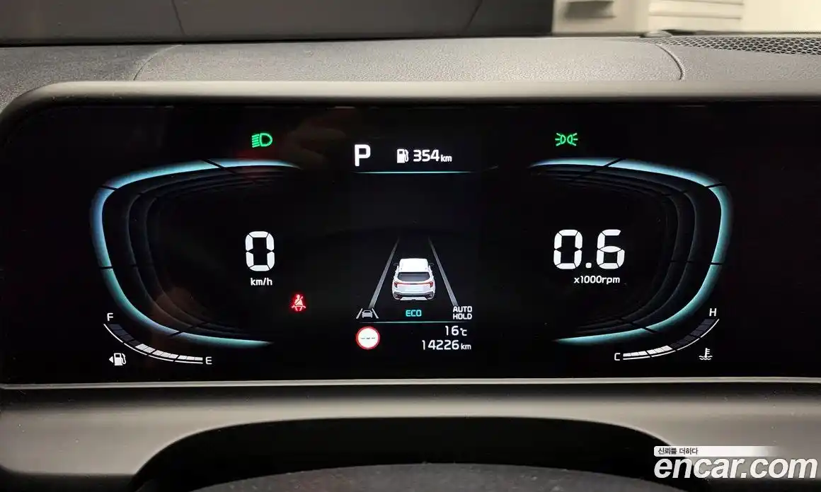 Kia Seltos 2024 1.6 Автомат в Москве № 53314, фото 8