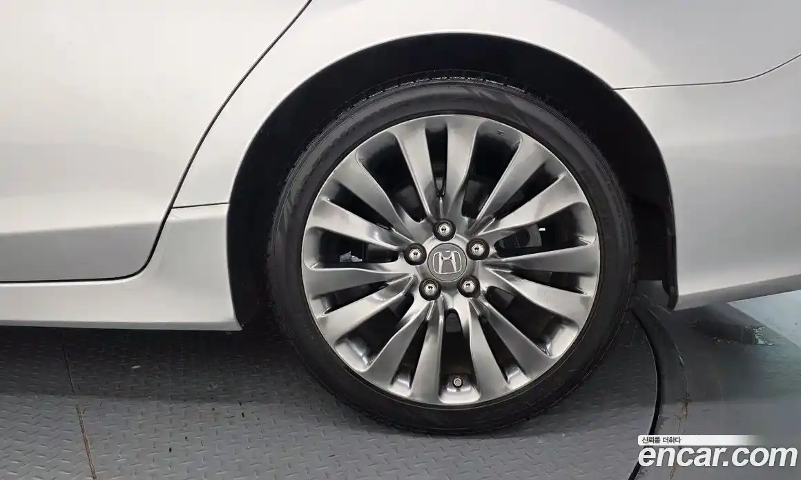 Honda Legend 2016 3.5 Автомат в Москве № 533672, фото 5