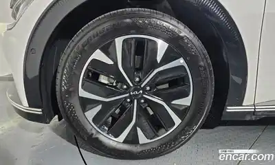 Kia EV6 2022 0.1 Автомат в Москве № 534025, миниатюра 4