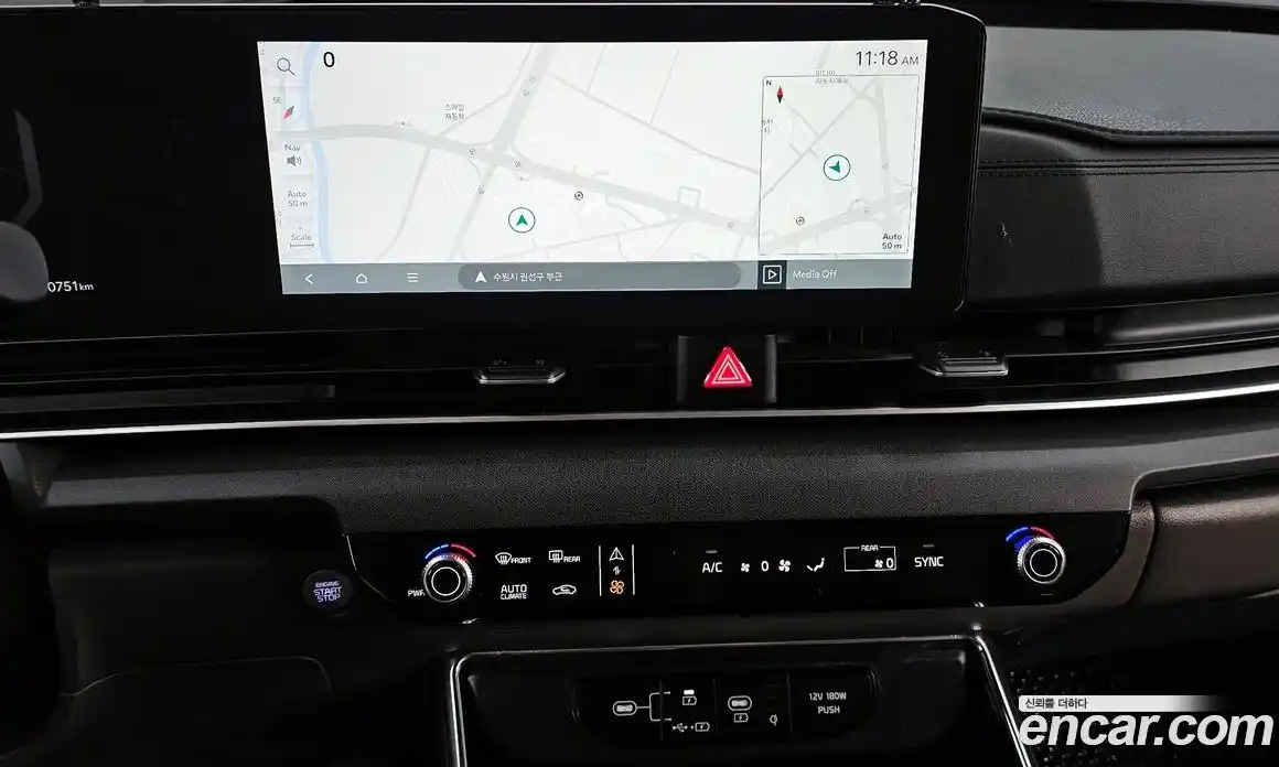 Kia Canival 2025 3.5 Автомат в Москве № 534139, фото 14