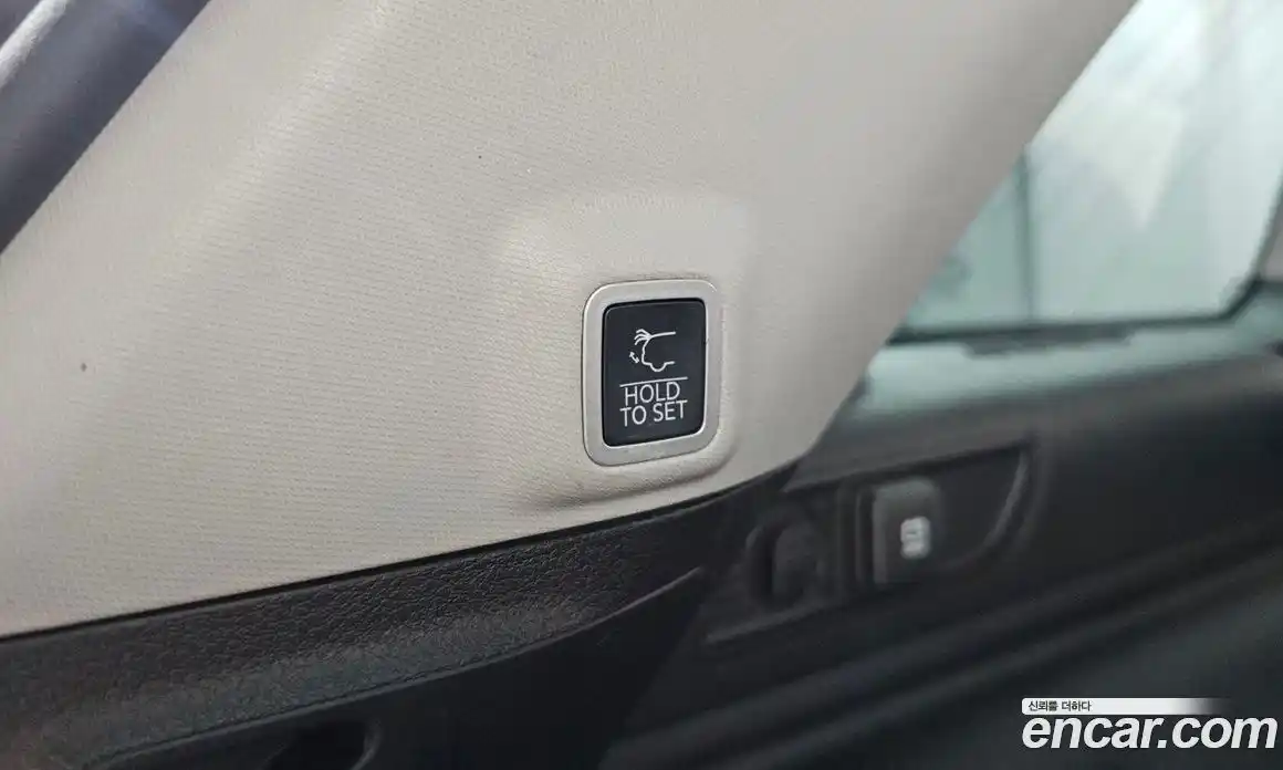 Jeep Cherokee 2023 2.0 Автомат в Москве № 534523, фото 18