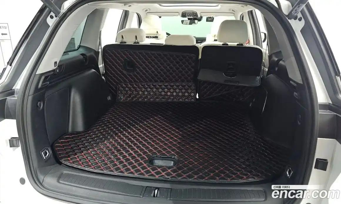 Jeep Cherokee 2023 2.0 Автомат в Москве № 534523, фото 19