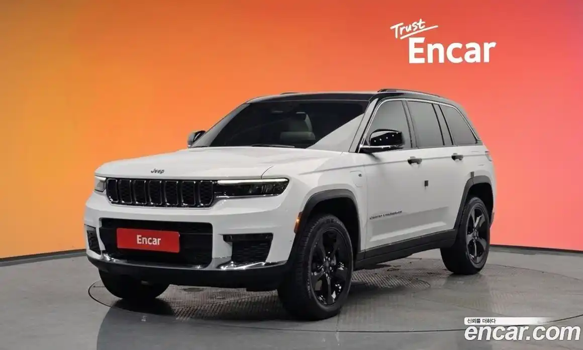 Jeep Cherokee 2023 2.0 Автомат в Москве № 534523, фото 20