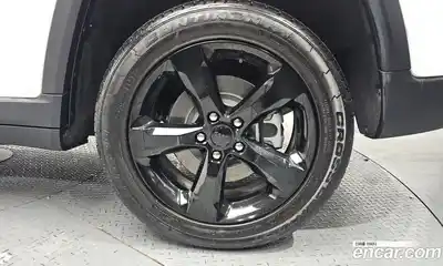 Jeep Cherokee 2023 2.0 Автомат в Москве № 534523, миниатюра 4