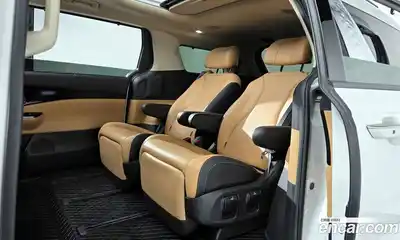 Kia Canival 2021 2.2 Автомат в Москве № 535141, миниатюра 11