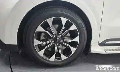 Kia Canival 2021 2.2 Автомат в Москве № 535141, миниатюра 4