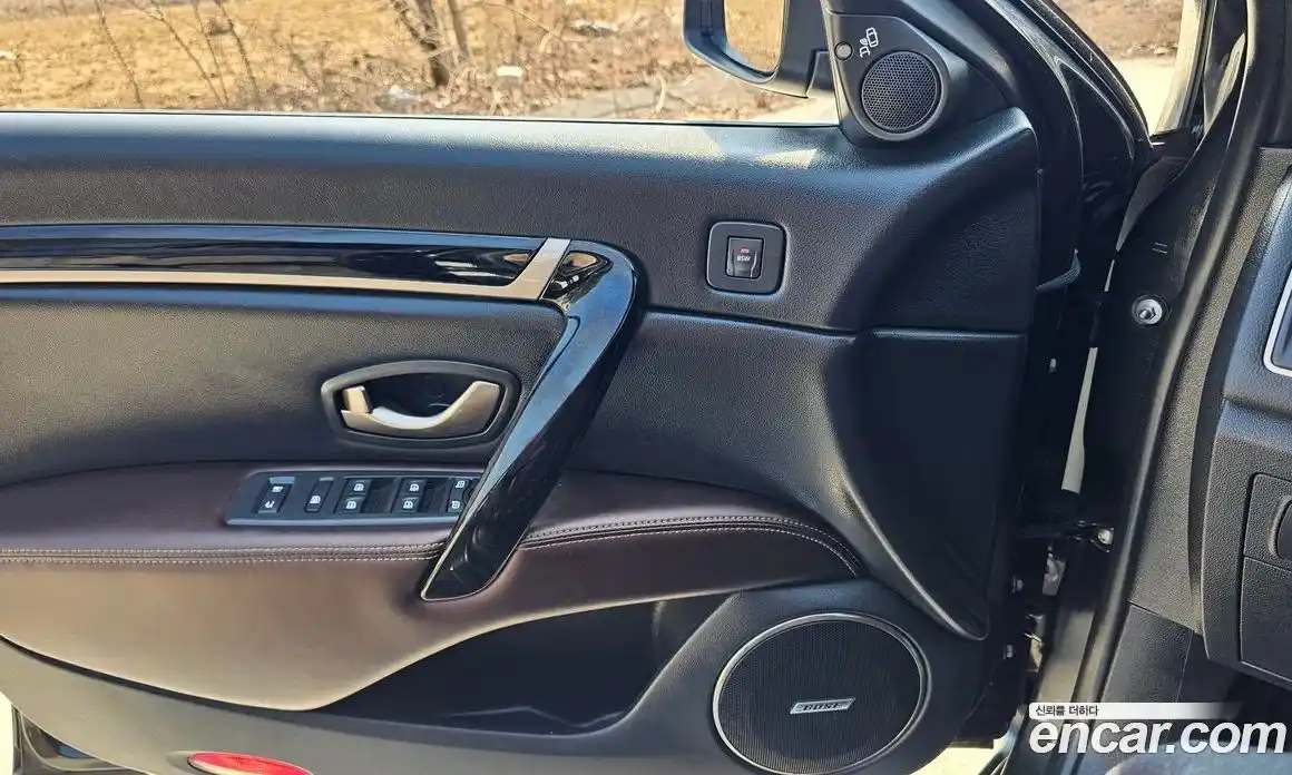 Renault SM7 2015 2.5 Автомат в Москве № 535544, фото 14