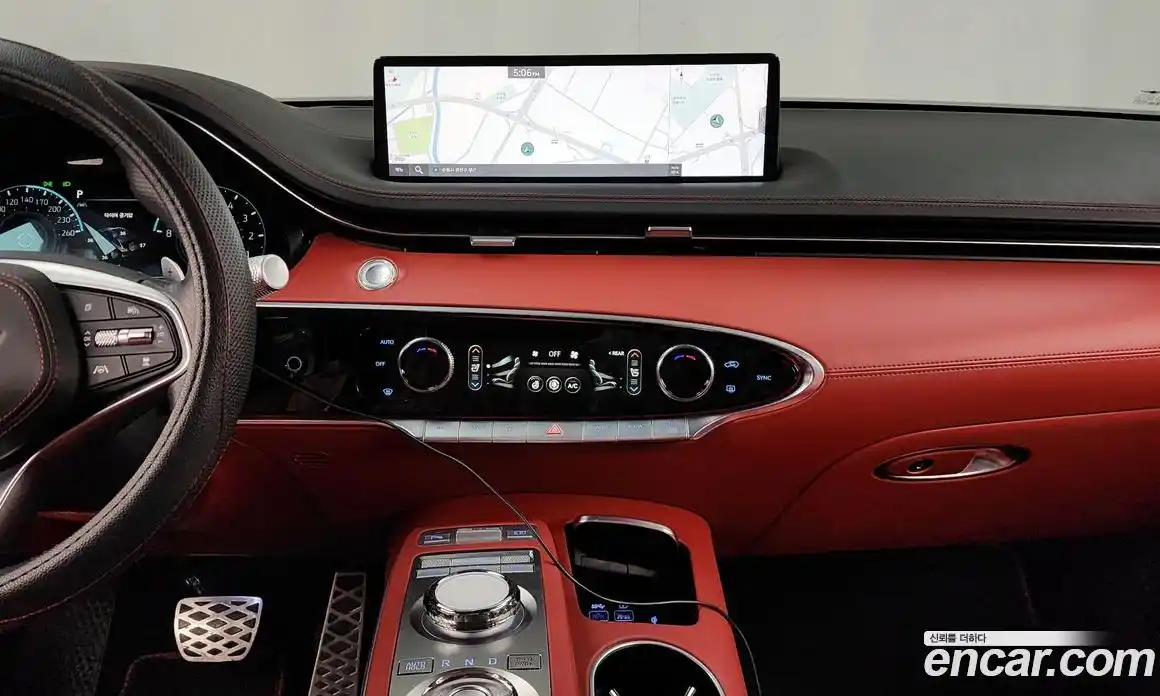 Genesis GV70 2024 2.5 Автомат в Москве № 536230, фото 14