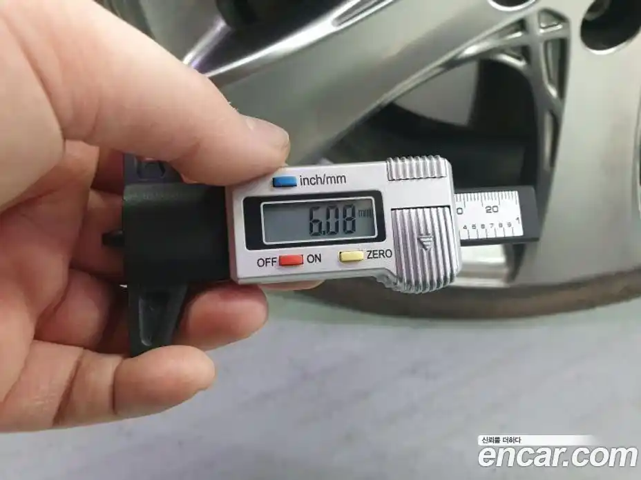 Genesis G80 2022 2.5 Автомат в Москве № 536991, фото 15