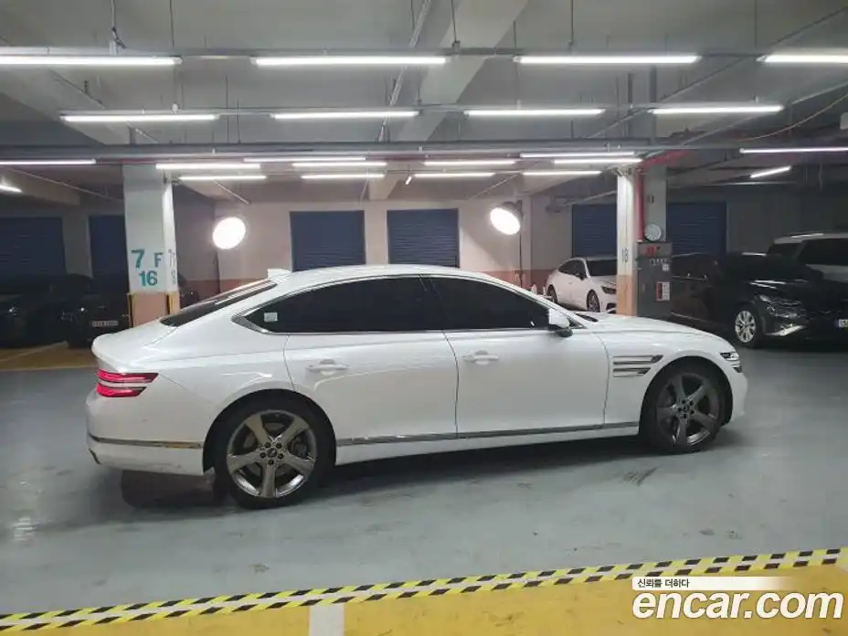 Genesis G80 2022 2.5 Автомат в Москве № 536991, фото 7