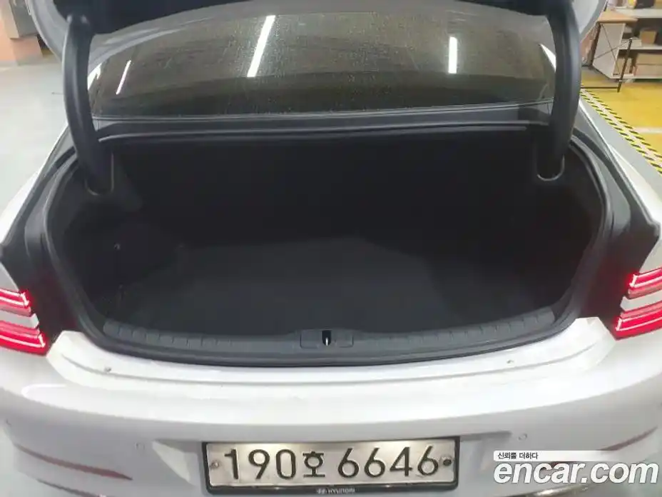 Genesis G80 2022 2.5 Автомат в Москве № 536991, фото 9