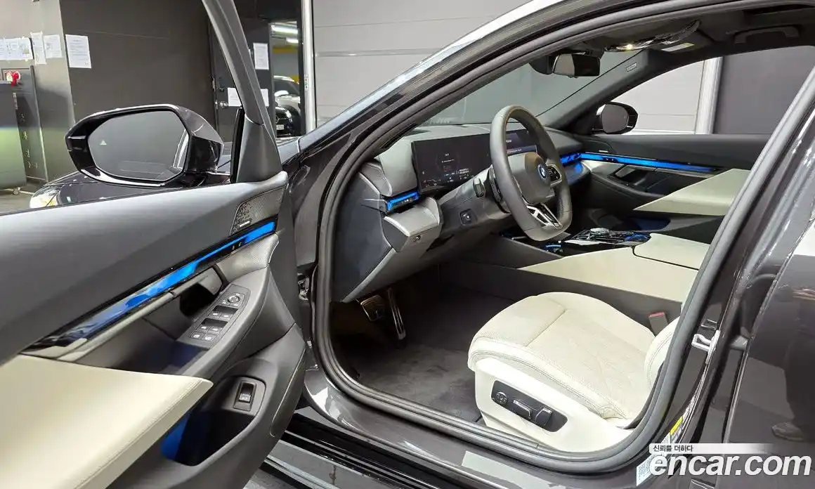 BMW i5 2025 0.2 Автомат в Москве № 538167, фото 11