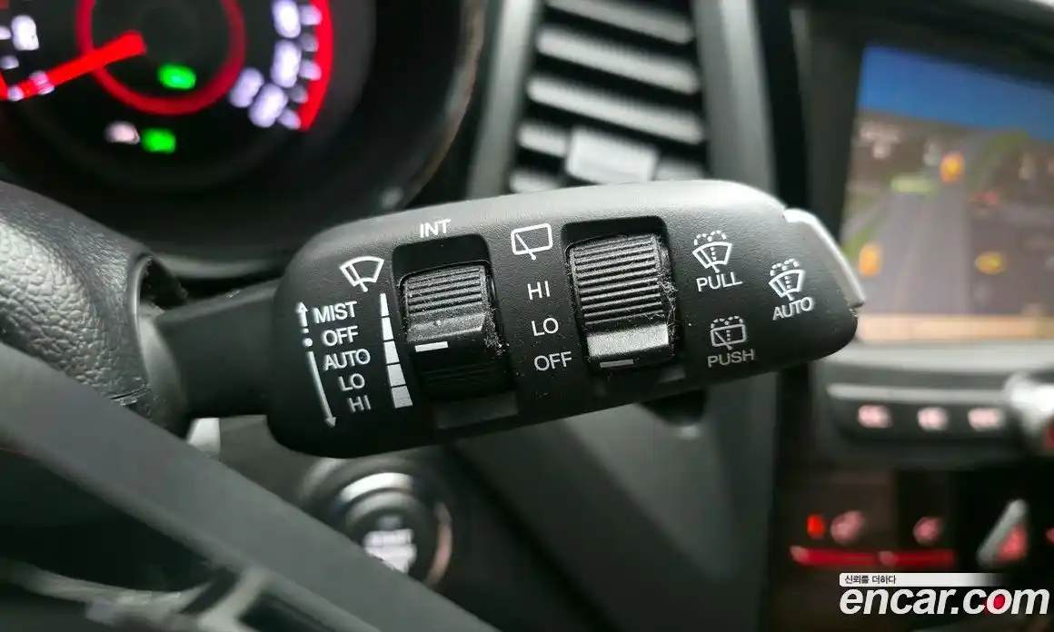 SsangYong TIBOLI 2019 1.6 Автомат в Москве № 538548, фото 16