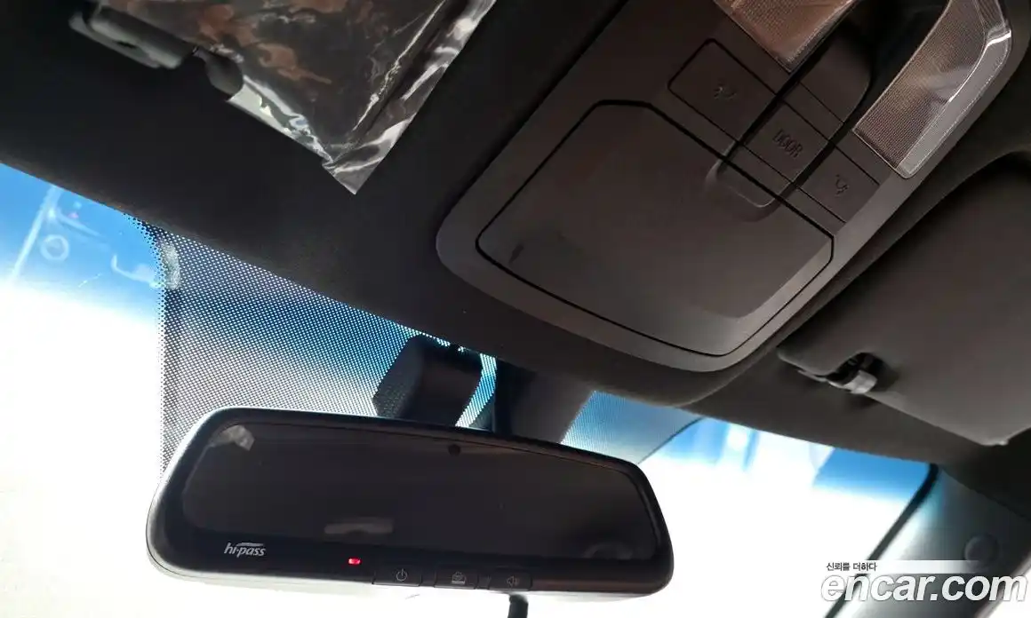 SsangYong TIBOLI 2019 1.6 Автомат в Москве № 538548, фото 17