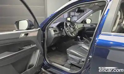 SsangYong Rexton 2019 2.2 Автомат в Москве № 539340, миниатюра 10