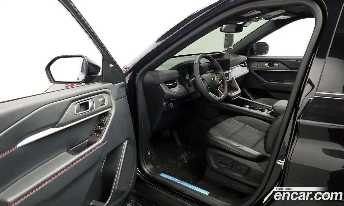 Ford Explorer 2025 2.3 Автомат в Москве № 539832, фото 10