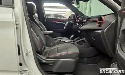 Chevrolet TrailBlazer 2024 1.3 Автомат в Москве № 539883, миниатюра 11