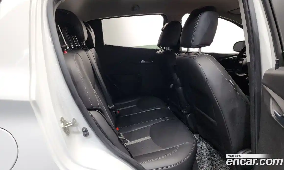 Chevrolet Spark 2022 1.0 Автомат в Москве № 539955, фото 11