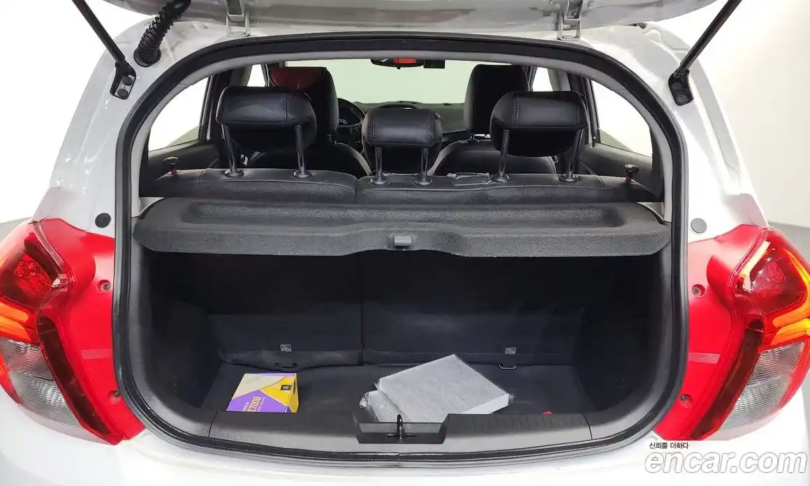 Chevrolet Spark 2022 1.0 Автомат в Москве № 539955, фото 19