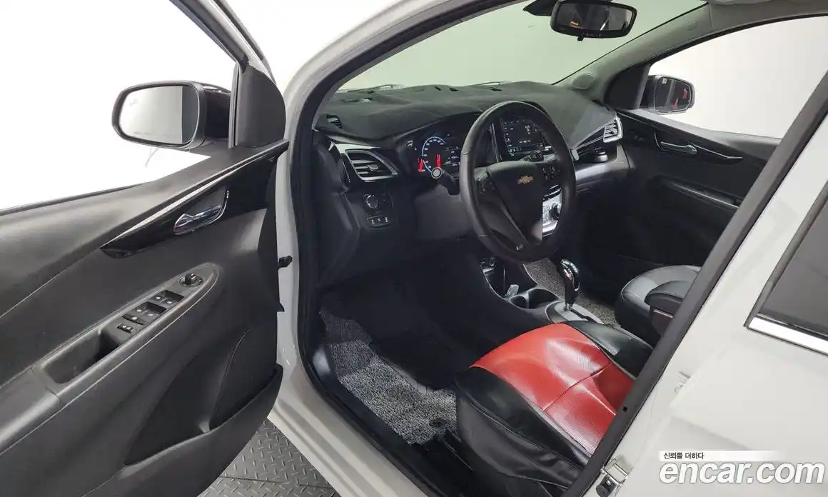 Chevrolet Spark 2022 1.0 Автомат в Москве № 539955, фото 9